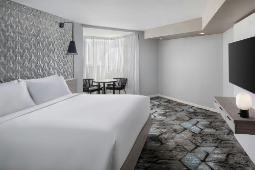 Ocean Breeze Club - image 20