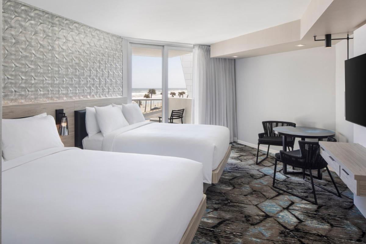 Ocean Breeze Club - image 3