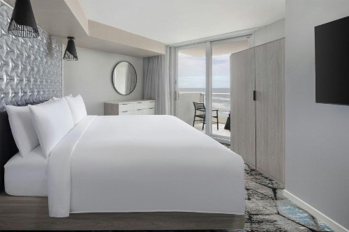 Ocean Breeze Club - image 33