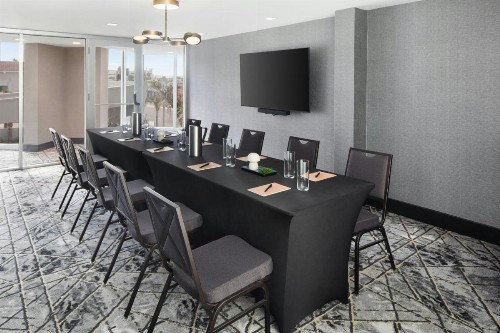 Ocean Breeze Club - image 8