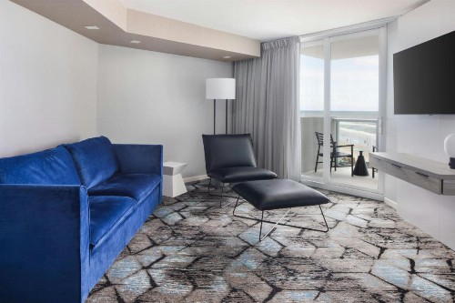 Ocean Breeze Club - image 9