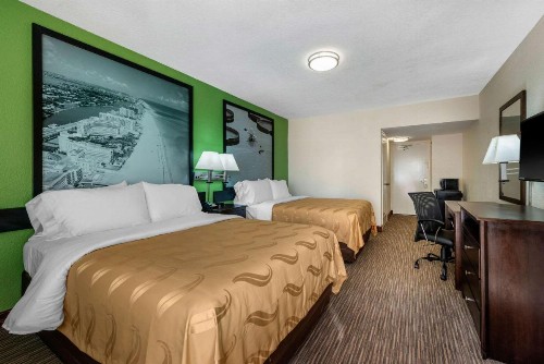 Quality Inn Daytona Beach Oceanfront - image 11