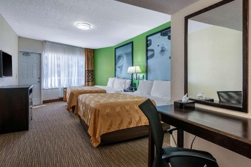 Quality Inn Daytona Beach Oceanfront - image 15