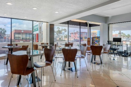 Quality Inn Daytona Beach Oceanfront - image 39