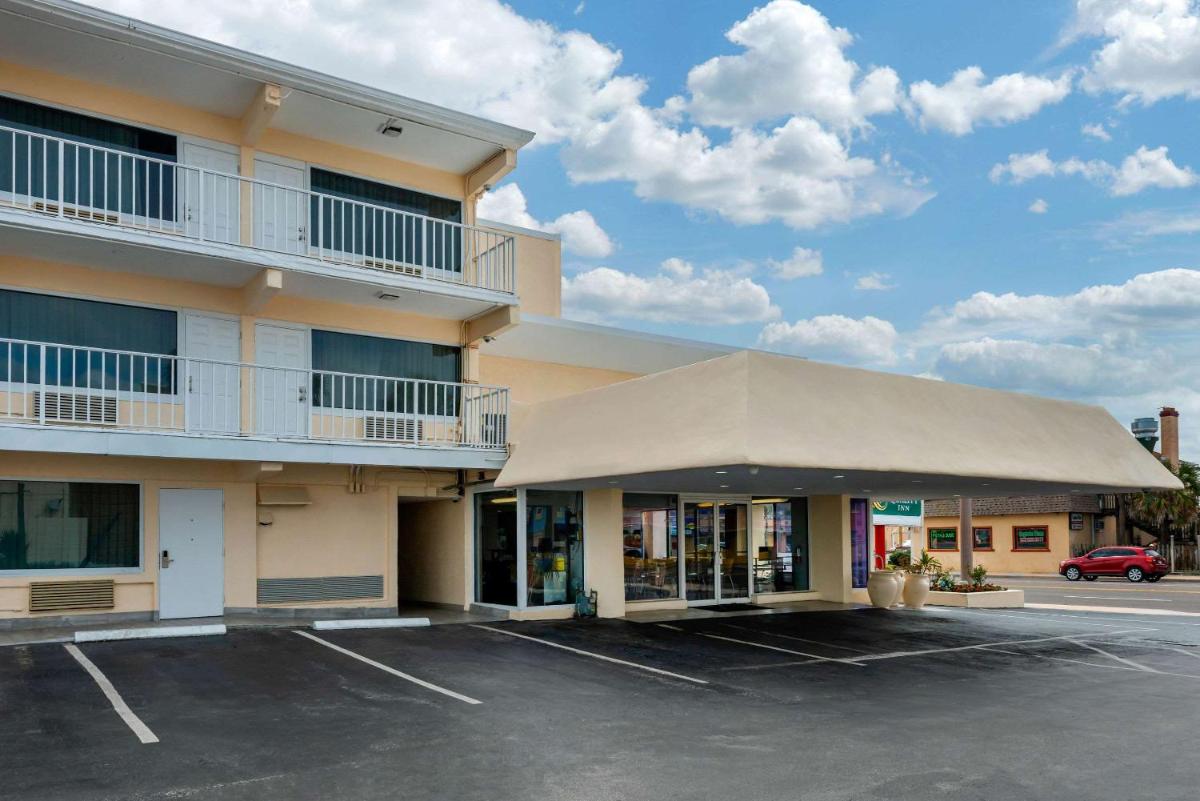 Quality Inn Daytona Beach Oceanfront - image 6