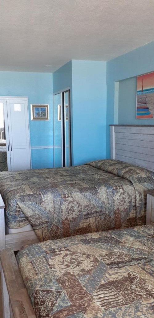 Daytona Beach Hawaiian Inn - image 18