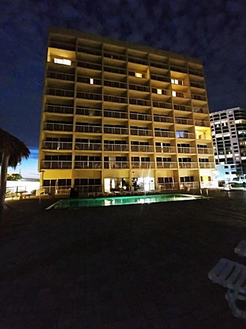 Emerald Shores Hotel - Daytona Beach - image 24