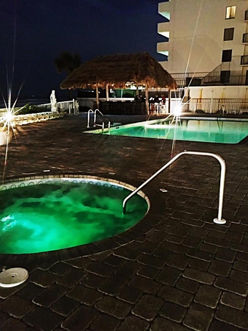Emerald Shores Hotel - Daytona Beach - image 26