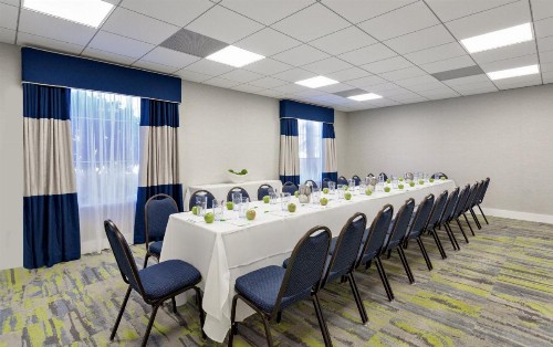 Holiday Inn Hotel & Suites Daytona Beach On The Ocean an IHG Hotel - image 13