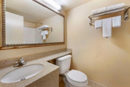 Best Western International Speedway Hotel - image 18