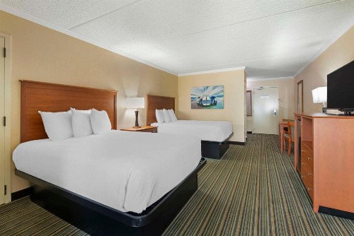 Best Western International Speedway Hotel - image 8
