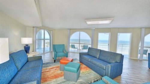 El Caribe Resort and Conference Center - image 13