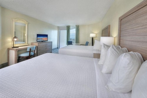 El Caribe Resort and Conference Center - image 20