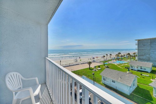 El Caribe Resort and Conference Center - image 23