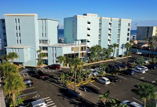 El Caribe Resort and Conference Center - image 7