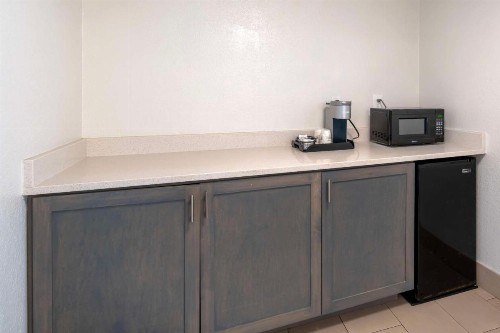 Best Western Plus Daytona Inn Seabreeze - image 25