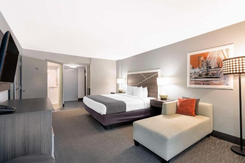 Best Western Plus Daytona Inn Seabreeze - image 34