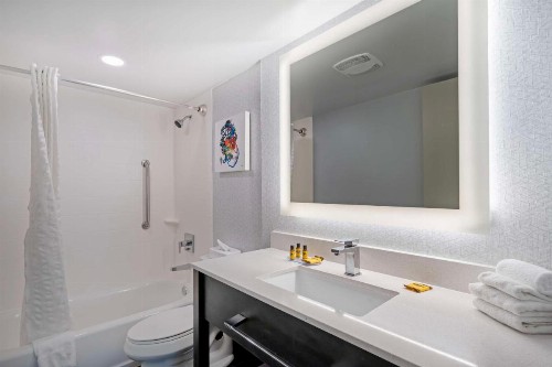 Best Western Plus Daytona Inn Seabreeze - image 42
