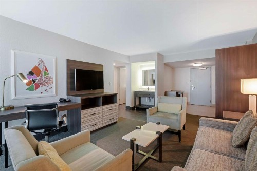 Best Western Plus Daytona Inn Seabreeze - image 8