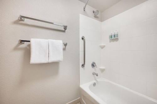 Residence Inn by Marriott Daytona Beach Speedway/Airport - image 19