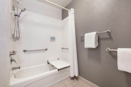 Courtyard by Marriott Daytona Beach Speedway/Airport - image 2