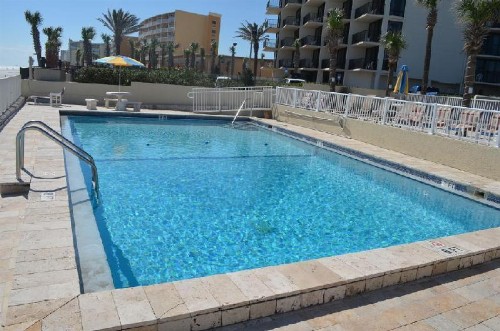 Sunrise Inn Oceanfront - image 10