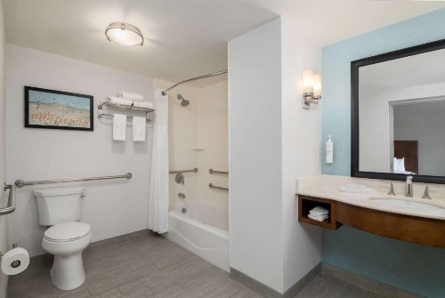 Hilton Garden Inn Daytona Beach Oceanfront - image 34