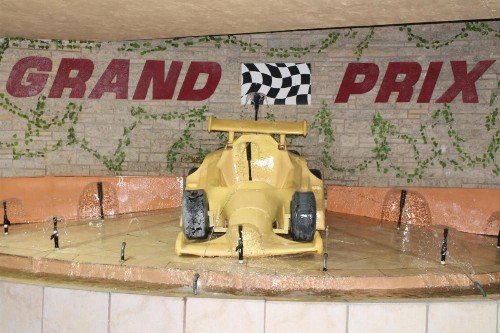 Grand Prix Motel Beach Front - image 16