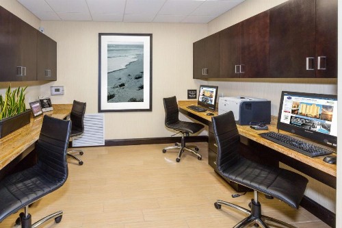 Hampton Inn Daytona Beach/Beachfront - image 11