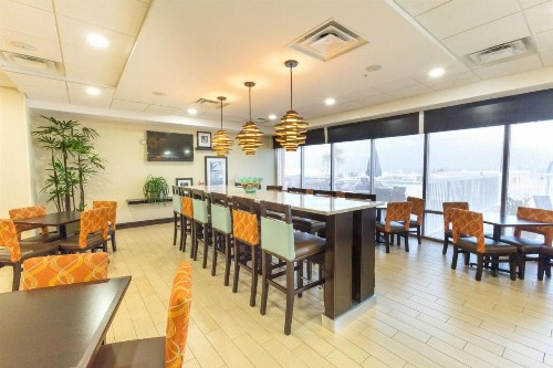 Hampton Inn Daytona Beach/Beachfront - image 32