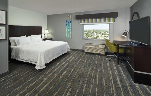 Hampton Inn Daytona Beach/Beachfront - image 44