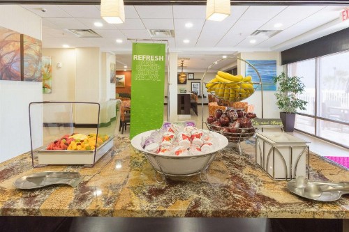 Hampton Inn Daytona Beach/Beachfront - image 8