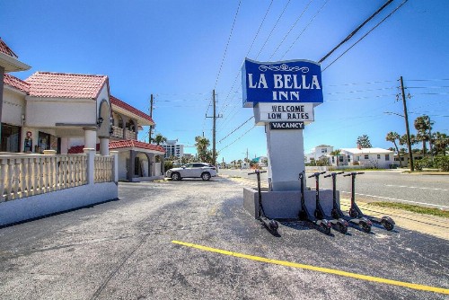 La Bella Oceanfront Inn - Daytona - image 4