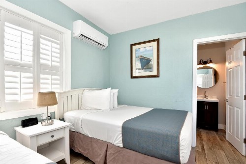 Shoreline Suites & Cabana Cottages – Beachfront - image 10