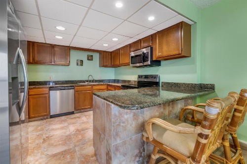 Tropical Winds Resort Hotel - image 28
