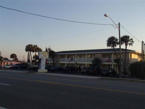 Studio 1 Motel - Daytona Beach - image 27