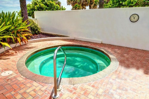 Bahama House - Daytona Beach Shores - image 17
