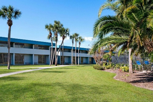 La Quinta Inn by Wyndham Daytona Beach/Intl Speedway - image 34