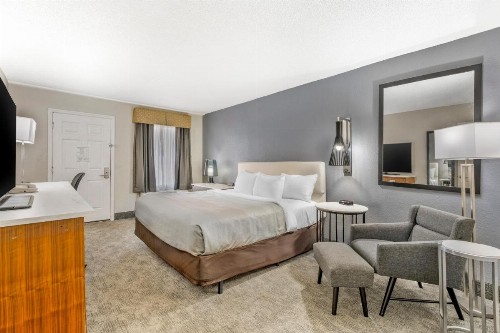 Quality Inn Daytona Speedway - I-95 - image 31