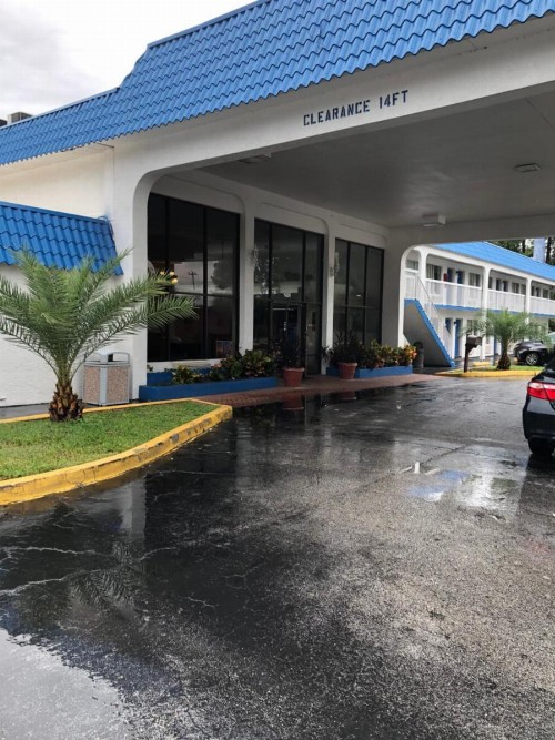 Motel 6-Daytona Beach FL - Speedway - image 17