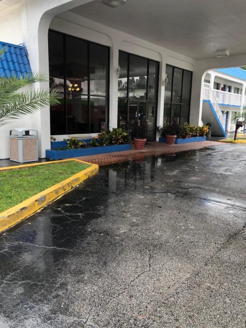 Motel 6-Daytona Beach FL - Speedway - image 7