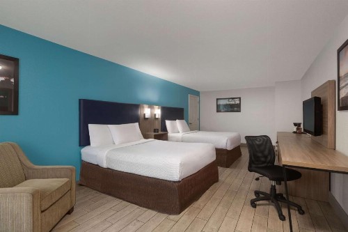 La Quinta by Wyndham Oceanfront Daytona Beach - image 14