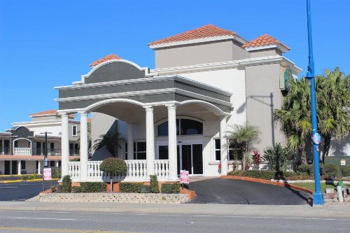 La Quinta by Wyndham Oceanfront Daytona Beach - image 49