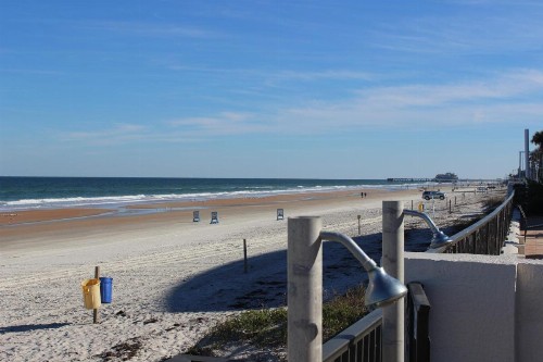 La Quinta by Wyndham Oceanfront Daytona Beach - image 50