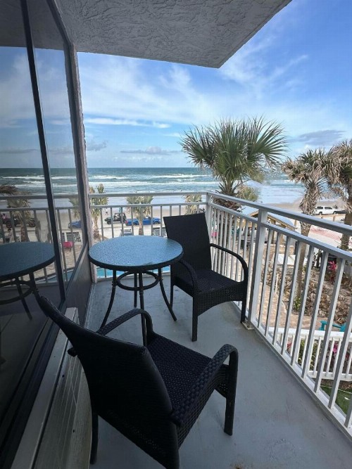 Flamingo Inn Beachfront - Daytona Beach - image 28