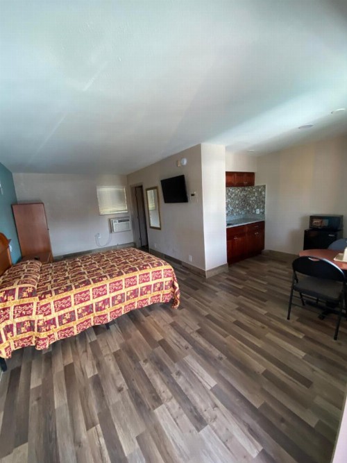 Red Carpet Inn Daytona Beach - image 22