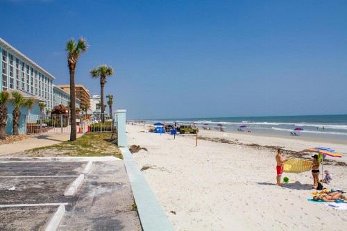 Grand Seas by Exploria Resorts - image 11