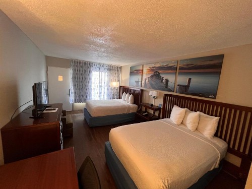 Days Inn by Wyndham Daytona Beach Speedway - image 33