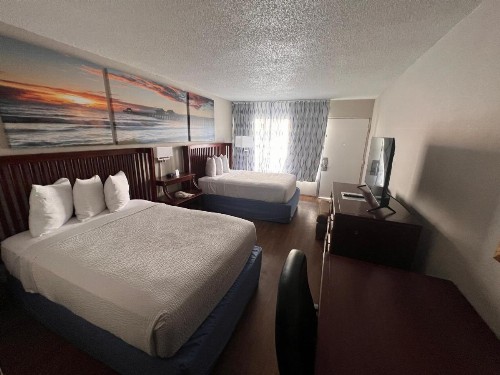 Days Inn by Wyndham Daytona Beach Speedway - image 34