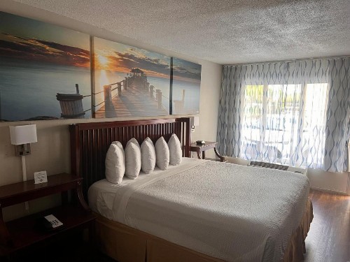 Days Inn by Wyndham Daytona Beach Speedway - image 38